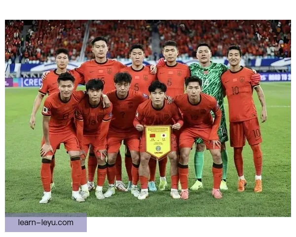 中国足球队迎战韩国队 展望亚洲杯强势对决 力争晋级八强 中国足球队迎战韩国队 展望亚洲杯强势对决 力争晋级八强