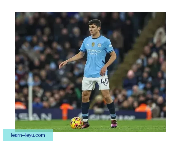 曼城俱乐部宣布签下新援 打破转会纪录助力未来冲击更多荣誉 曼城俱乐部宣布签下新援 打破转会纪录助力未来冲击更多荣誉