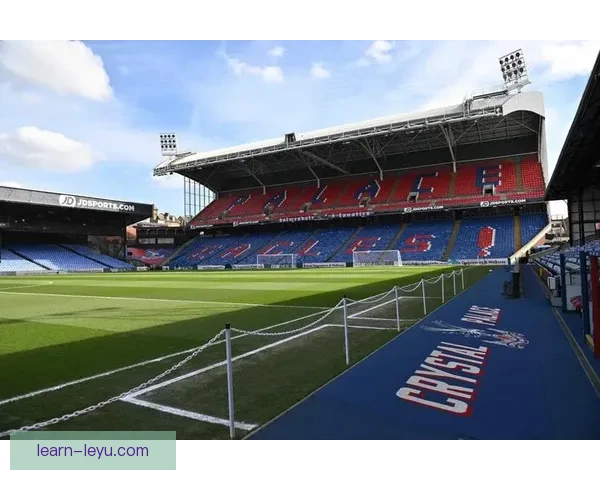 水晶宫俱乐部最新动态解析及未来赛季战略布局解读