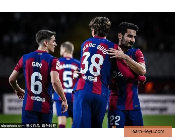 巴萨财政限制持续收紧背景下引援策略转向拉玛西亚新星迎来更多上位机会